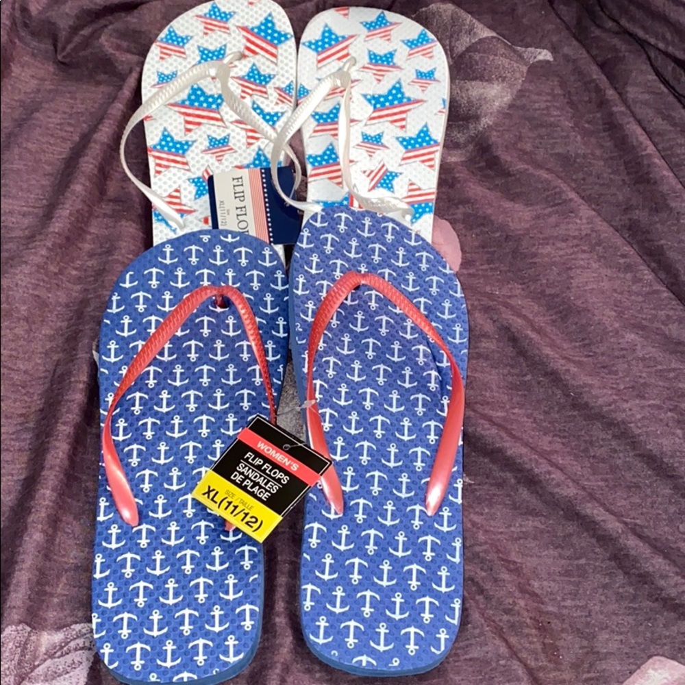 Two pairs of women’s flip flops